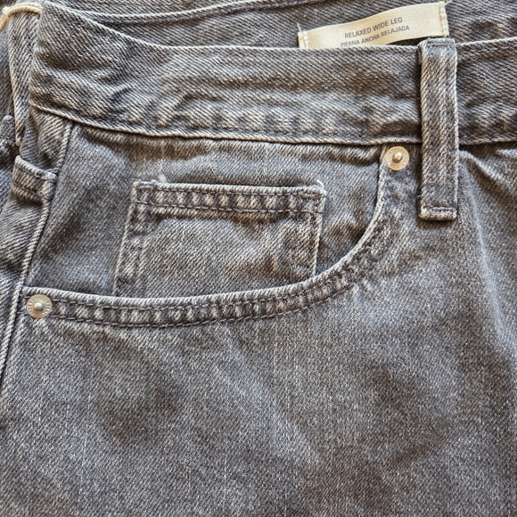 NWT Universal Thread Relaxed Wide Leg Jeans Size 16 Short Gray Wash - Picture 13 of 13